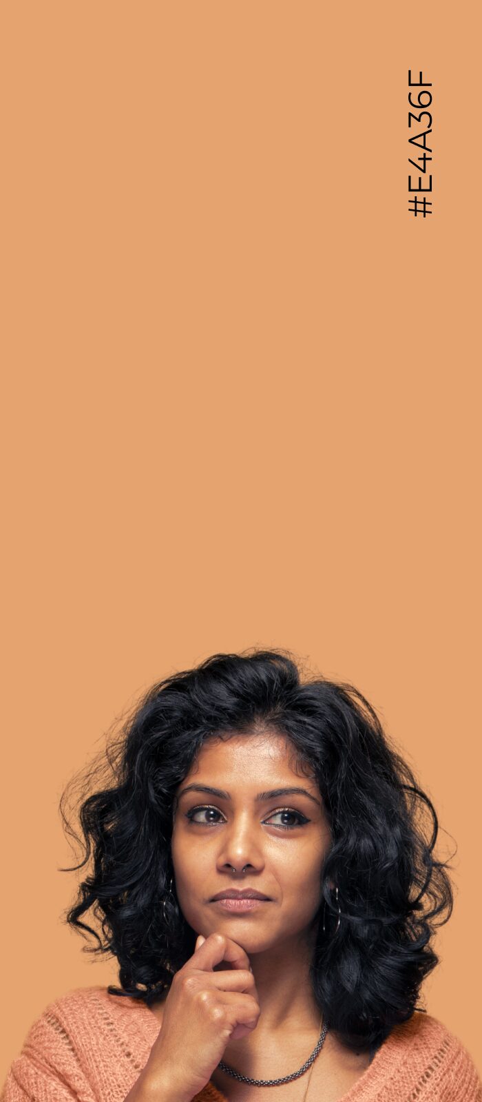 #E4A36F